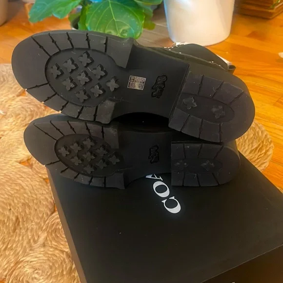 ✨Please read⭐️Coach Lory Leather Booties in Black-TWO DIFFERENT SIZESPLEASE READ - Picture 6 of 12